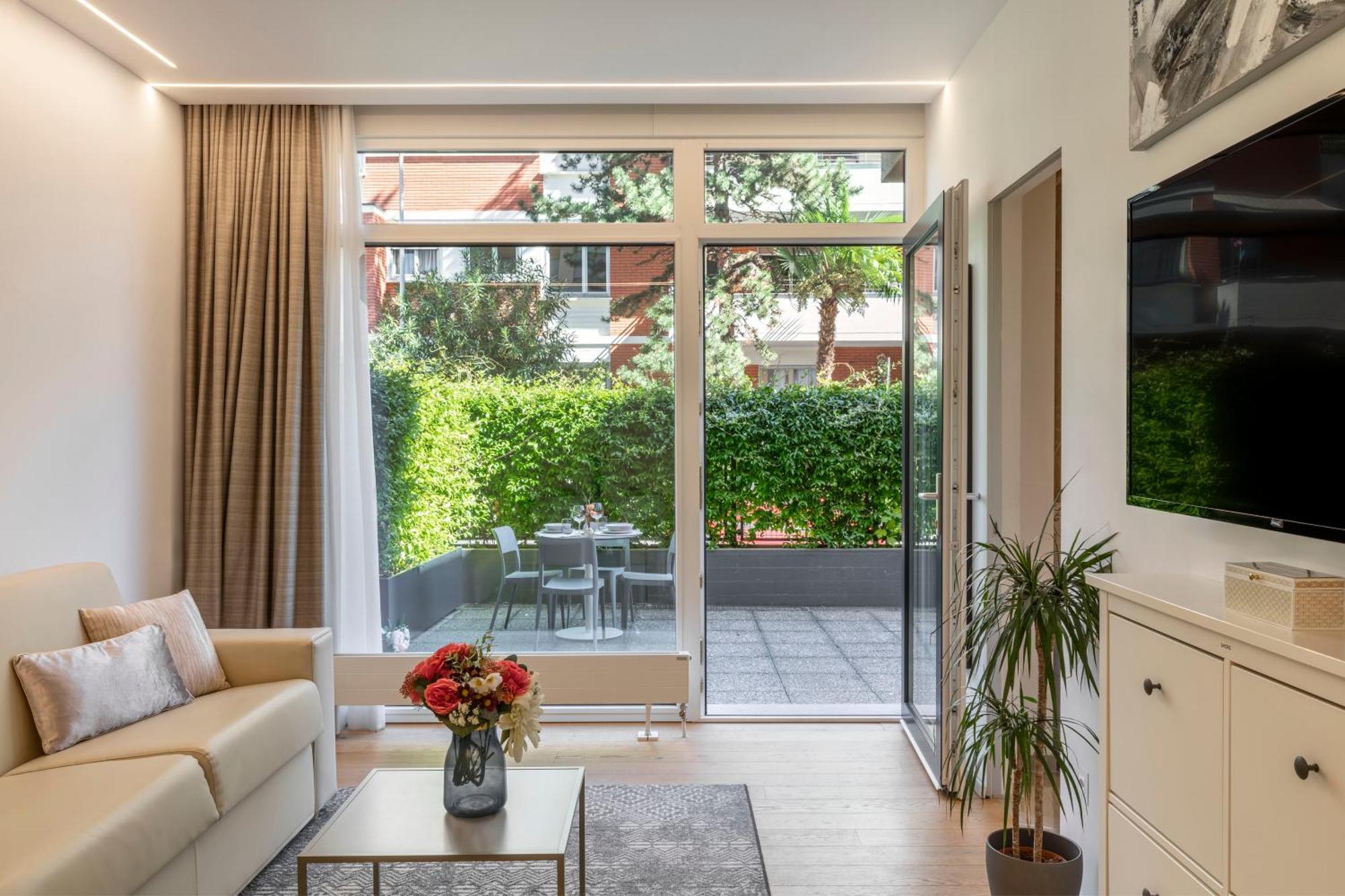 לוגאנו Lake Modern Suites - Free Parking מראה חיצוני תמונה